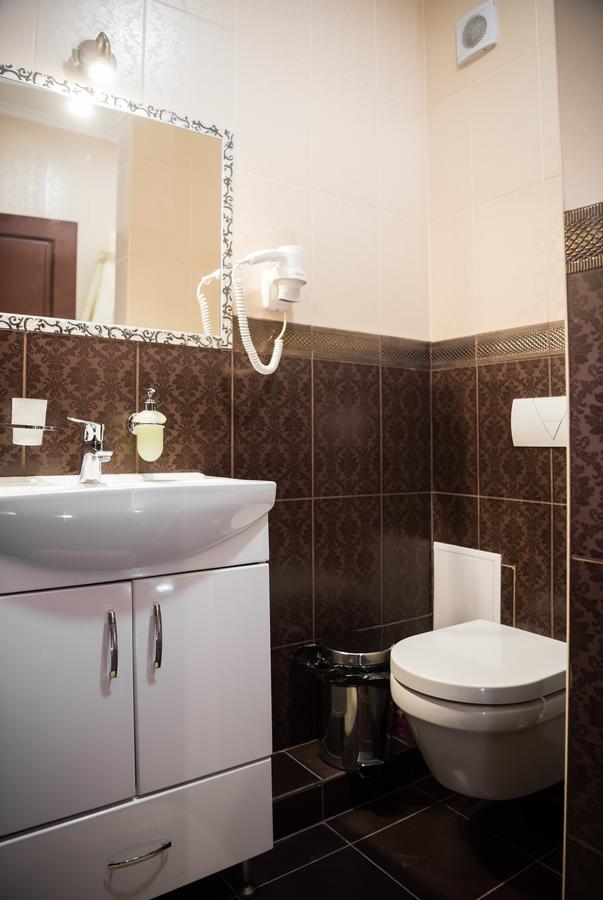 Hotel " Boutique " Uzhhorod Ngoại thất bức ảnh