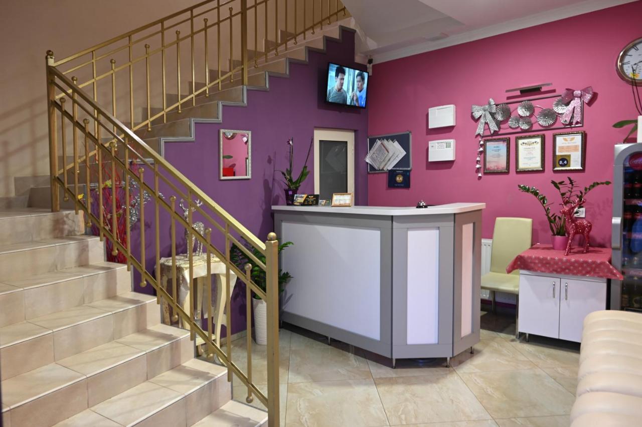 Hotel " Boutique " Uzhhorod Ngoại thất bức ảnh